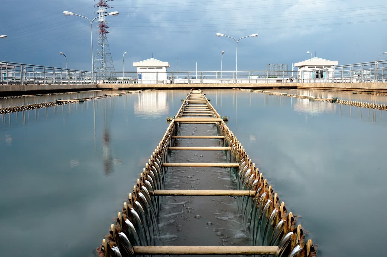 sedimentation basin, treated water plant, thuduc-4607995.jpg